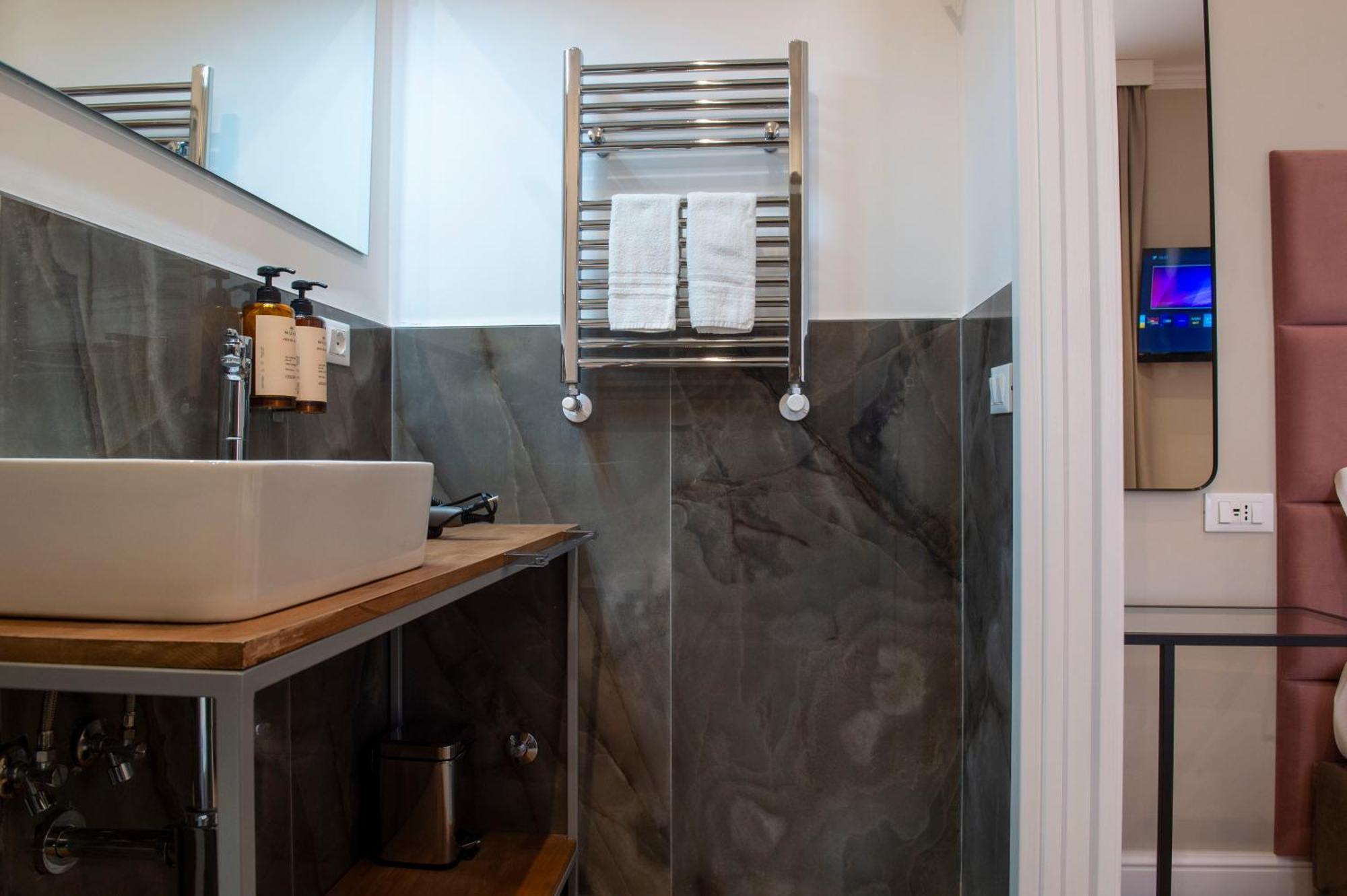 Ad Suites Nazionale Rome Exterior photo