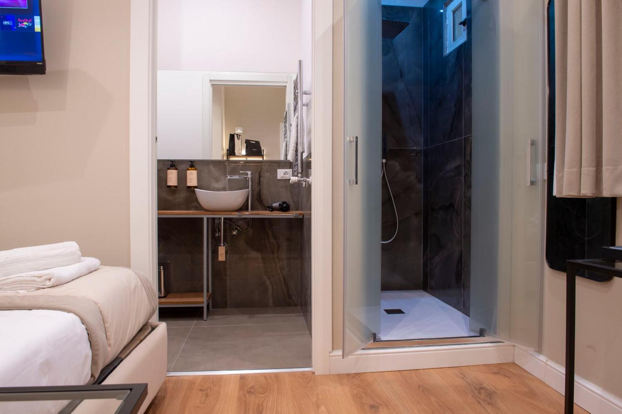 Ad Suites Nazionale Rome Room photo