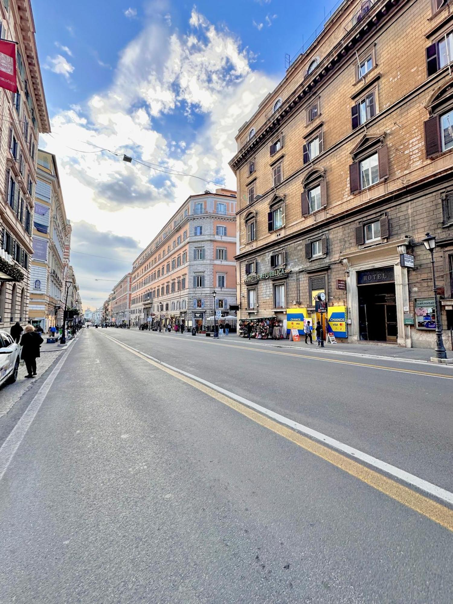 Ad Suites Nazionale Rome Exterior photo